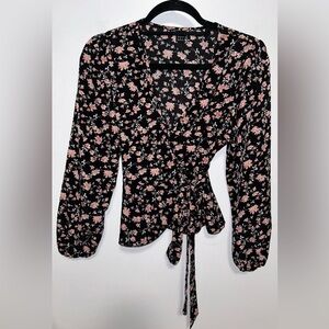 SHEIN Size Small Floral Blouse